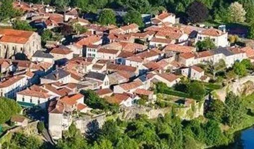 海淀回乡建别墅为什么一定要选专业乡墅公司